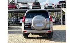 
Toyota Land Cruiser Prado VXL 2023 full									