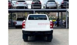 Toyota Hilux GR 2023 full