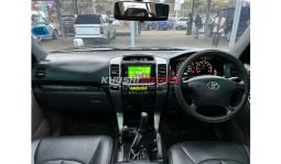 Toyota Land Cruiser V8 2014 full