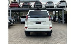 Toyota Land Cruiser V8 2014 full