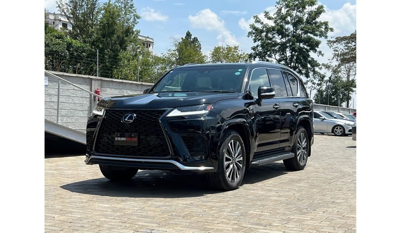 
Lexus LX600 2023 full									