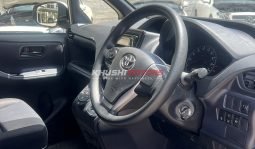 Toyota Noah 2017 full