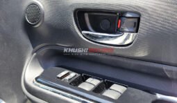 Toyota Aqua 2017 full