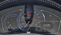 Toyota Fielder Hybrid 2018 full