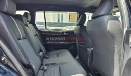 Toyota Fielder Hybrid 2018 full