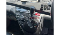 Toyota ISIS 2017 full