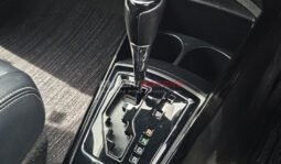 Toyota Fielder Hybrid 2018 full