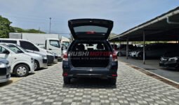 Toyota Fielder Hybrid 2018 full