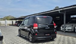 Toyota Porte 2018 full