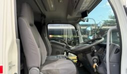 
Isuzu Forward Freezer 2019 full									