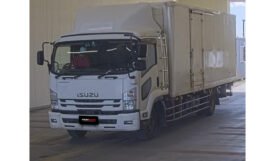 Isuzu Forward 2018