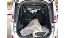 
Toyota Noah 2019 full									