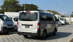 Isuzu Como 2018 full