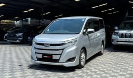 Toyota Noah 2018