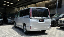 
Toyota Noah 2018 full									