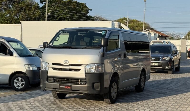 Toyota Hiace 2018