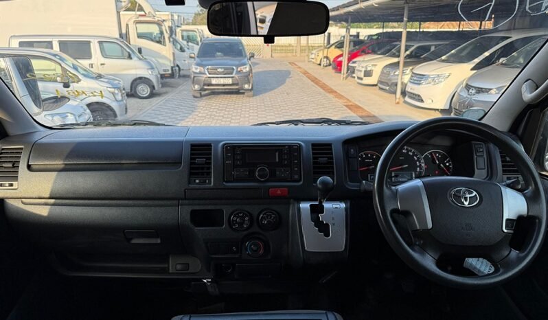 
Toyota Hiace 2018 full									