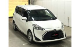 Toyota Sienta 2018