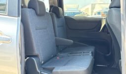 
Toyota Sienta 2018 full									