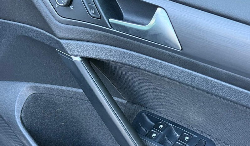 Volkswagen Golf 2018 full