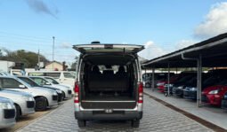 Toyota Hiace 2018 full