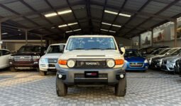 Toyota FJ Cruiser 2018 full