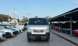 Toyota Hiace 2018 full
