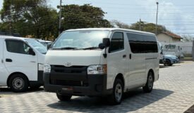 Toyota Hiace 2018