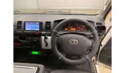 Toyota Hiace Van 2018 full
