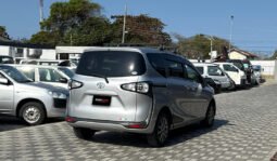 
Toyota Sienta 2018 full									