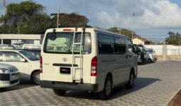 
Toyota Hiace 2018 full									