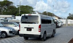 
Toyota Regius Van 2018 full									