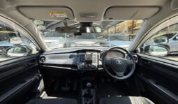 Toyota Corolla Axio 2018 full