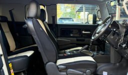 Toyota FJ Cruiser 2018 full