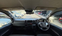 Toyota Hiace 2018 full