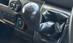 Toyota Hiace 2018 full