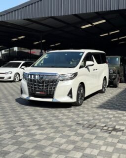 
Toyota Alphard 2018 full									