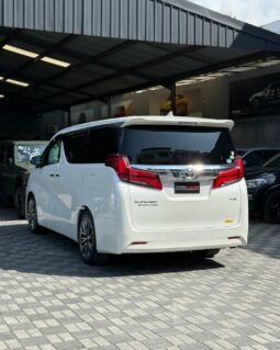 
Toyota Alphard 2018 full									
