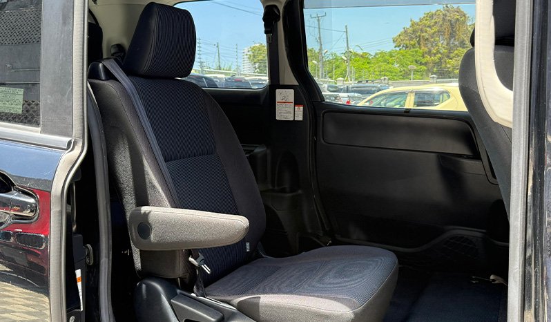 Toyota Noah 2019 full