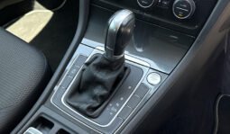 
Volkswagen Golf Variant 2018 full									