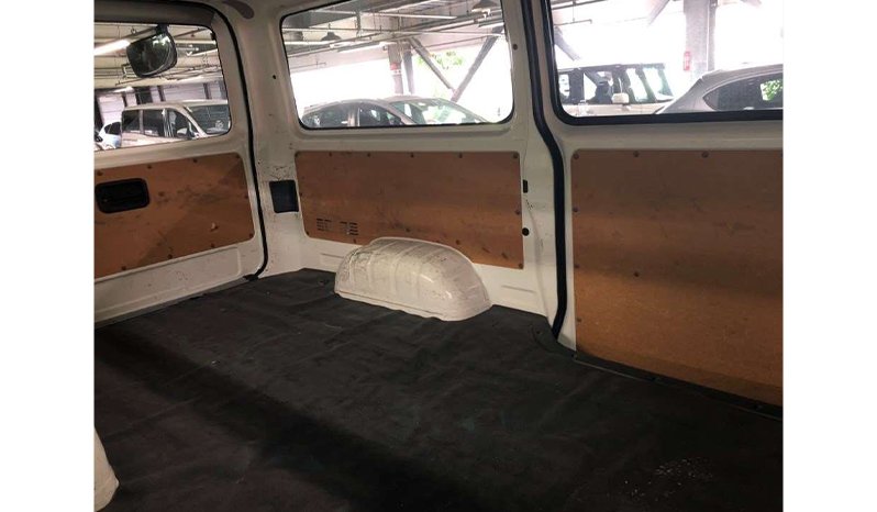 Toyota Hiace 2018 full