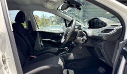 Peugeot 208 2018 full