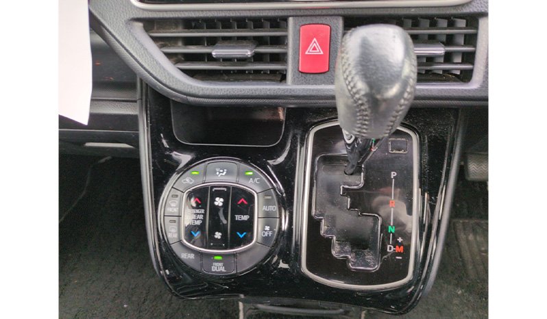 Toyota Noah 2018 full