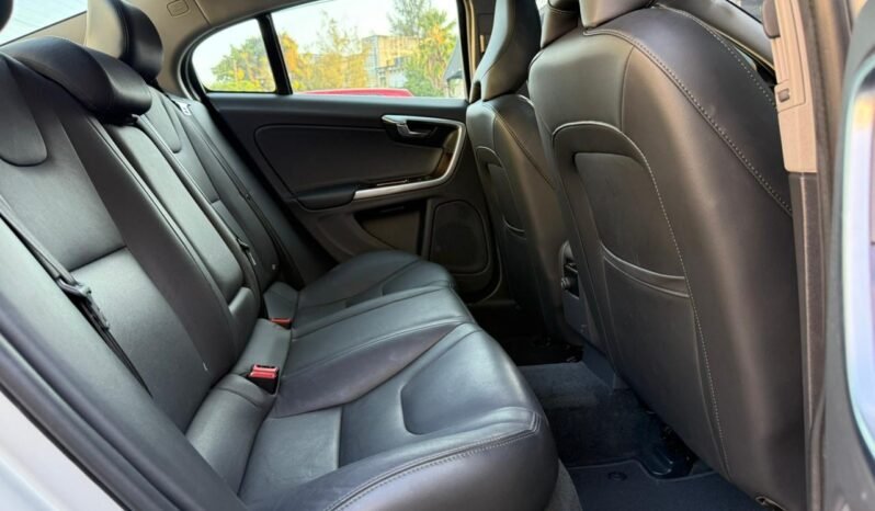 Volvo S60 2018 full