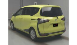 Toyota Sienta 2018 full