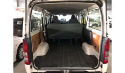 Toyota Hiace 2018 full