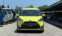 
Toyota Sienta 2018 full									