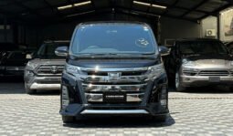 
Toyota Noah 2018 full									