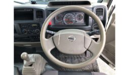 Nissan Atlas 2018 full