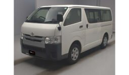 Toyota Hiace 2018 full